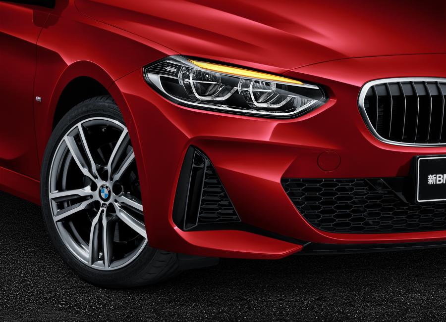Детали экстерьера BMW 120i M Sport Sedan (F52) 2019 года  (CN) (фото 4 из 7)